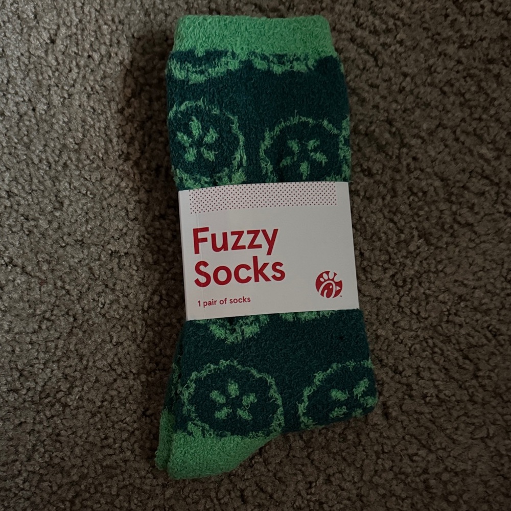 Chick-fil-A BNWT Fuzzy Green Pickle Socks